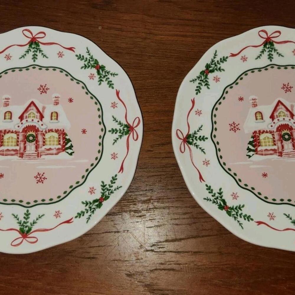 Potter’s Studio Pink Christmas House Snowflake Dinner Plates 10.5” Set 2
